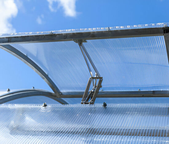 Roof, Deck & Polycarbonate Sheets